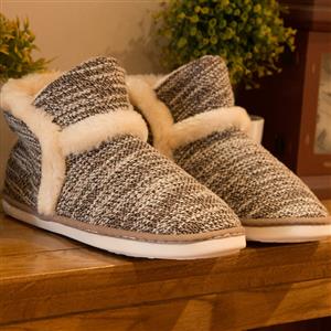 Thickened plush cotton shoes