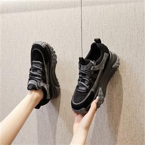 Sports shoes for female students